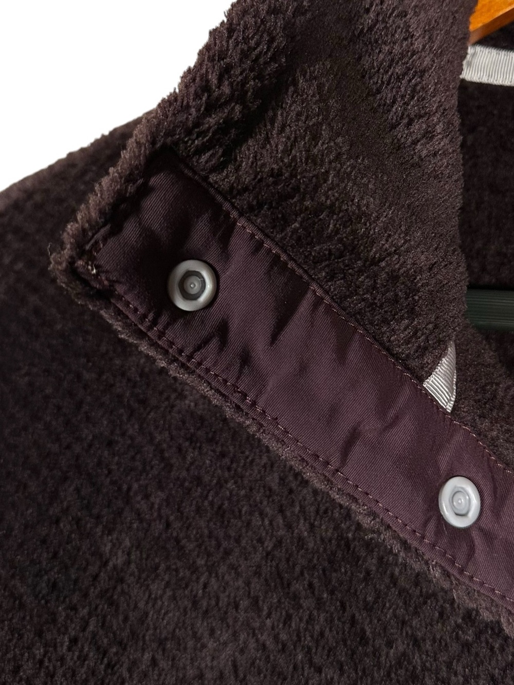 PATAGONIA Re-Tool Half-Snap Pullover in deep plum - Picture 5 of 10